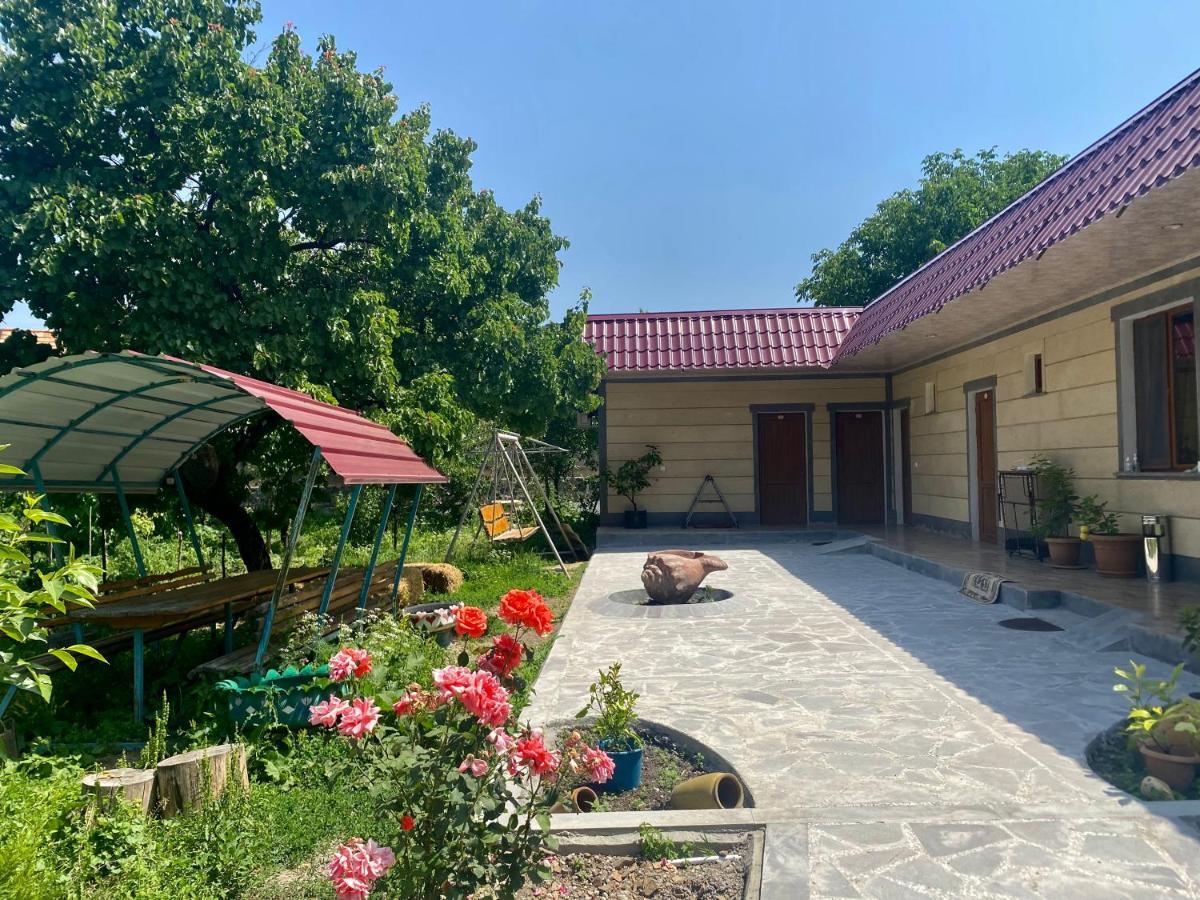Aghasu Tun B&B Odzun Extérieur photo